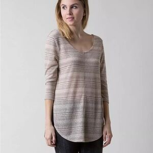 Knot Sisters stripped Top NWT